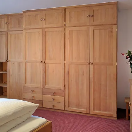 Ferienresidenz Raich - Appartements Mit Sky Wellness Und Garten Ried im Oberinntal Pokój zdjęcie