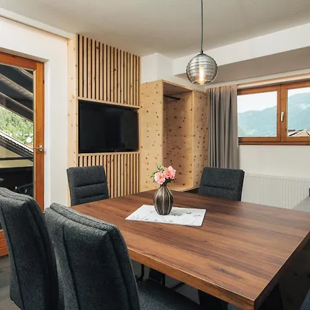 Ferienresidenz Raich - Appartements Mit Sky Wellness Und Garten Ried im Oberinntal Zewnętrze zdjęcie