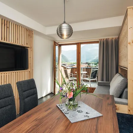 Ferienresidenz Raich - Appartements Mit Sky Wellness Und Garten Ried im Oberinntal Zewnętrze zdjęcie