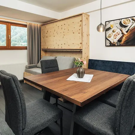 Ferienresidenz Raich - Appartements Mit Sky Wellness Und Garten Ried im Oberinntal Zewnętrze zdjęcie