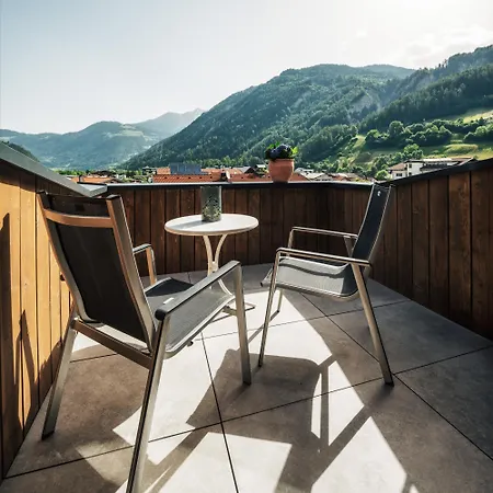 Ferienresidenz Raich - Appartements Mit Sky Wellness Und Garten Ried im Oberinntal Zewnętrze zdjęcie
