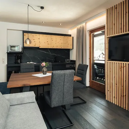 Ferienresidenz Raich - Appartements Mit Sky Wellness Und Garten Ried im Oberinntal Zewnętrze zdjęcie