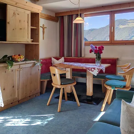 Ferienresidenz Raich - Appartements Mit Sky Wellness Und Garten Ried im Oberinntal Pokój zdjęcie