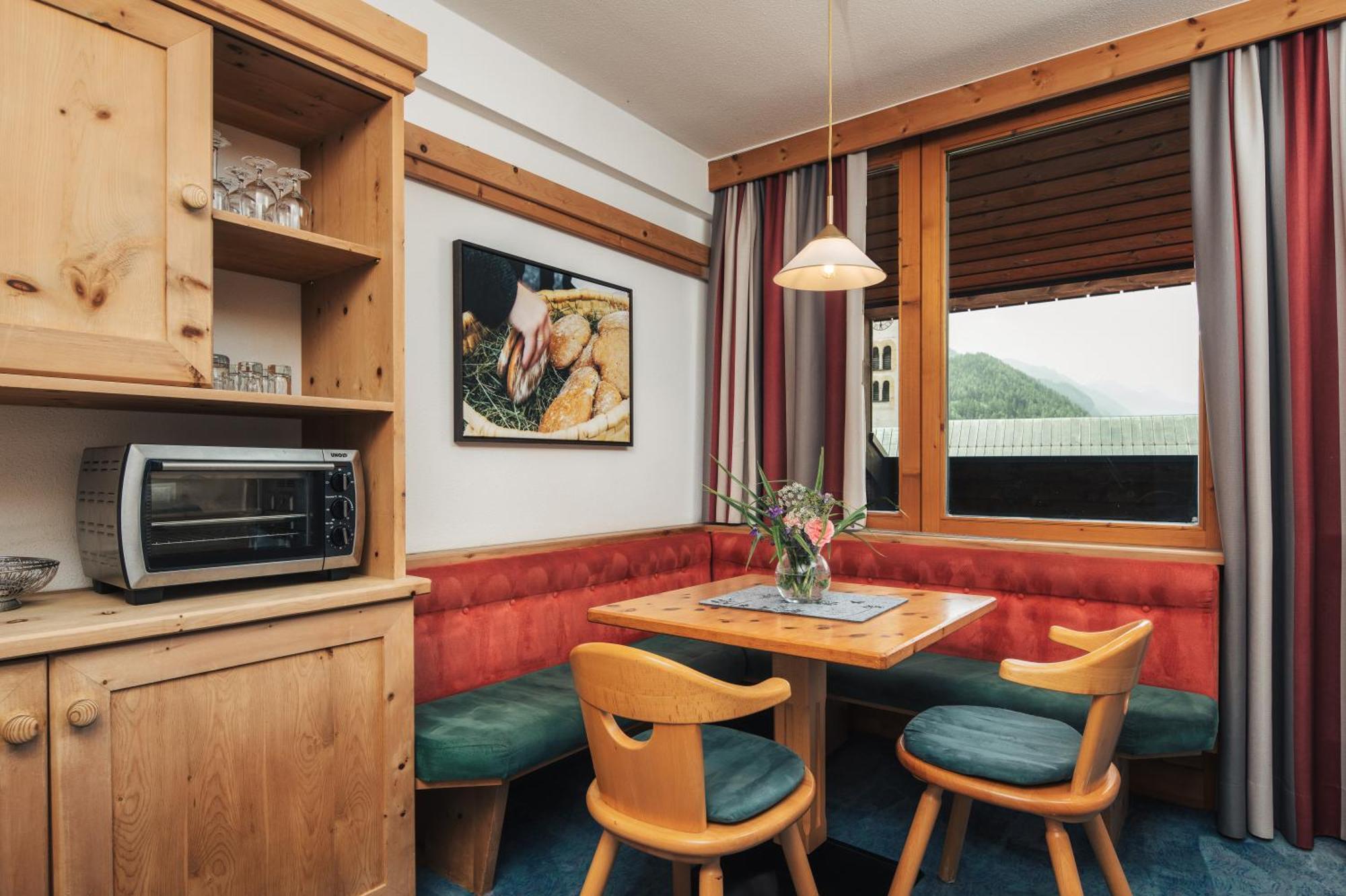 Raich Apartment
